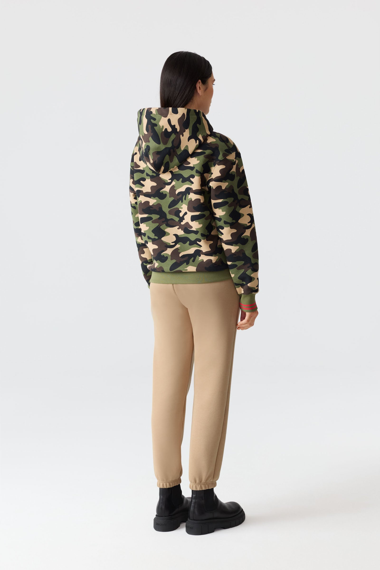 KRYSTIANA-CAMO