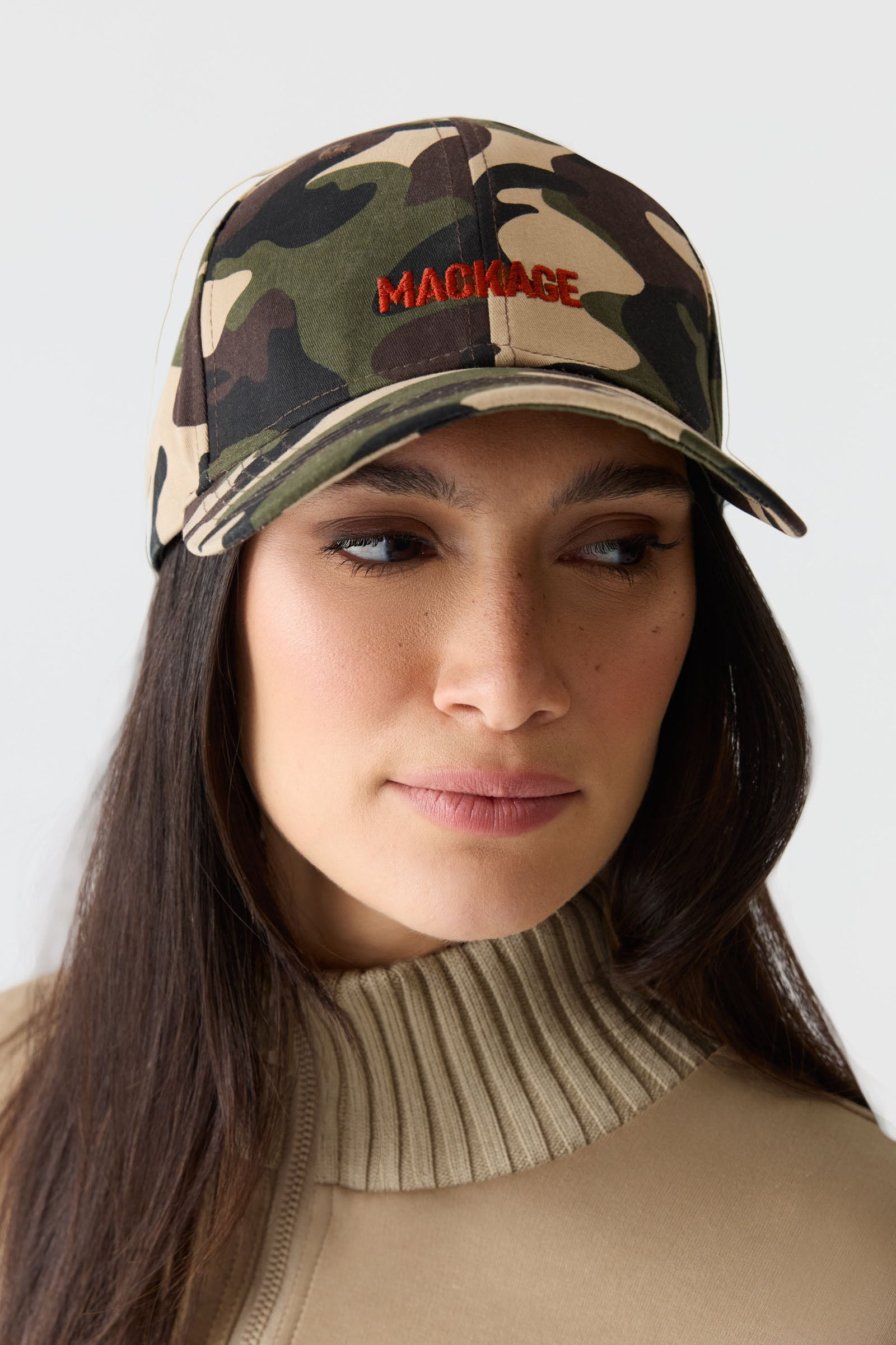 ANDERSON-CAMO