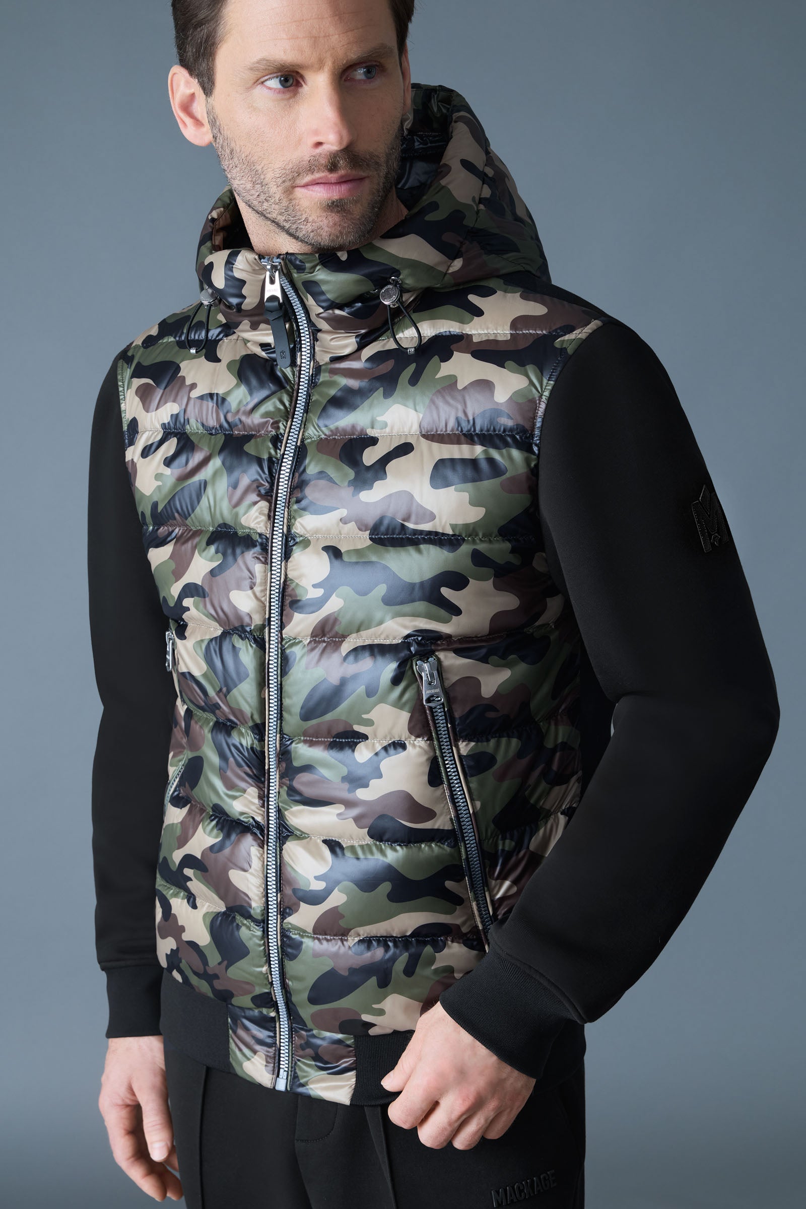 FRANK-CAMO